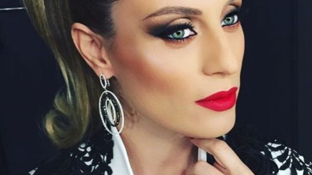 Ελεονώρα Μελέτη: Ποζάρει με φουσκωμένη κοιλίτσα και αποκαλύπτει πως είναι έτοιμη να γεννήσει!