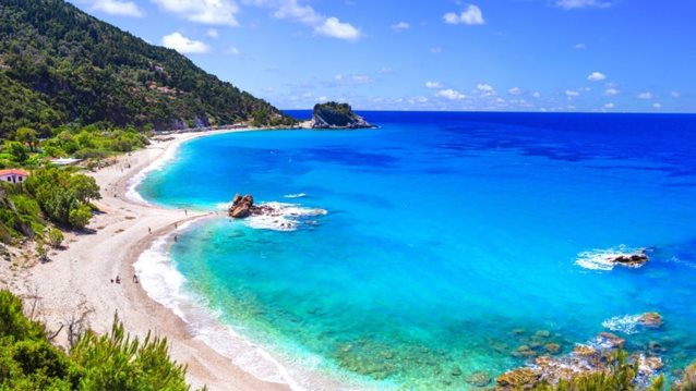 Οι καλύτερες ελληνικές παραλίες για τη γαλλική Vogue - Οι δημοφιλέστεροι προορισμοί για την Πρωτομαγιά