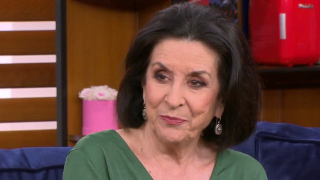 Νένα Μεντή: &quot;Με ακολουθούν οι &quot;Τρεις Χάριτες&quot;. Δεν ήμασταν ποτέ φίλες, γενικά δεν είχα φίλες από το θέατρο&quot;