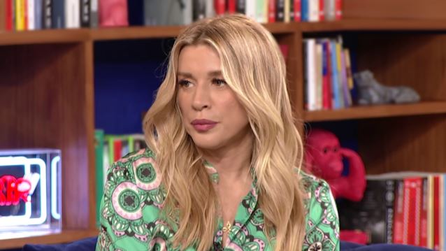 Έρρικα Πρεζεράκου: &quot;Ήξερα την ώρα που άκουσα τον ήχο ότι μπορεί να μη ζω - Άκουγα στο ελικόπτερο πάνω να λένε ότι θα μου κόψουν το χέρι από τον ώμο επειδή είχα χάσει πολύ αίμα&quot;