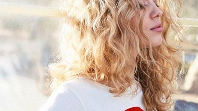 5 tips για να κάνεις τα μαλλιά σου να μακρύνουν πιο γρήγορα
: Κι όμως, γίνεται!
