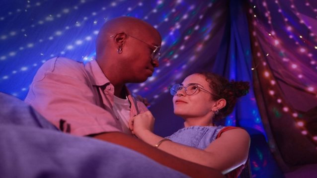 Διαγωνισμός! Το Yupiii σε πάει στο &quot;I + U&quot; στο θέατρο Άνεσις