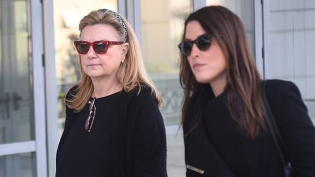 Ελπίδα Νίνου στη δίκη Φιλιππίδη: Η Παπαχαραλάμπους είχε έρθει σπίτι μας, είχε φυσιολογική συμπεριφορά