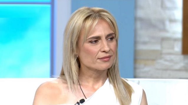 Ρίτσα Μπιζόγλη | Η συγκίνησή της για τον Γιώργο Καραϊβάζ, το αθόρυβο διαζύγιο με τον σύζυγό της &amp; η υπόθεση που δεν θα ξεπεράσει ποτέ