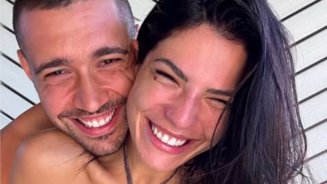 Παντρεύεται η Στέλλα Πάσσαρη! Το εντυπωσιακό μονόπετρο