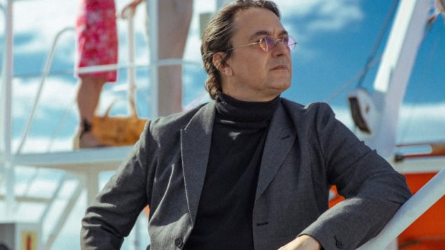 Ο Γιάννης Κότσιρας στο θέατρο Ακροπόλ! Όλες οι πληροφορίες