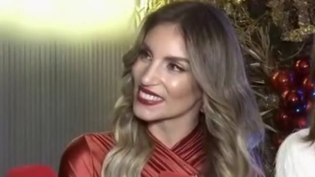 Διαψεύδει η Αθηνά Οικονομάκου τα δημοσιεύματα γάμου της; - &quot;Ψέματα όλα&quot;