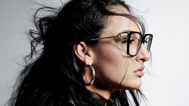 Η Klavdia επιστρέφει δισκογραφικά και φέρνει  τον &quot;Άνεμο&quot;