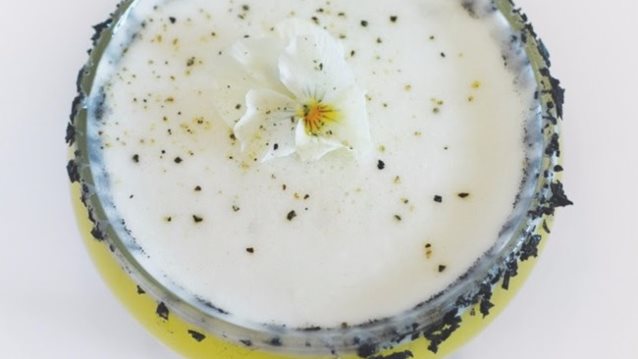 Όλα όσα θα κάνουμε το Σαββατοκύριακο στην πόλη
: Δροσιστικά κοκτέιλ και βουτιές εντός Αθήνας
