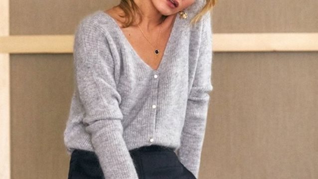 Γιατί αυτή η μάλλινη ζακέτα είναι τόσο δημοφιλής στο Instagram;
: Η λίστα αναμονής της αγγίζει τα 30.000 χιλιάδες άτομα
