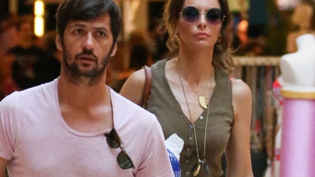 Μπέττυ Μαγγίρα- Δημήτρης Μάζης: Οικογενειακές στιγμές με τις κόρες τους: Φωτογραφίες