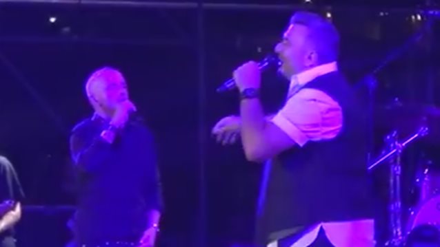 Αντώνης Ρέμος - Eros Ramazzotti: Όσα έγιναν στη «χρυσή» συναυλία στο Nammos: Video