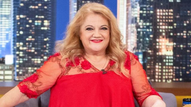 Ελένη Καστάνη: "Η Μιμή Ντενίση μου είπε, "Δεν έχεις ιδέα πόσοι με πήραν τηλέφωνο και μου ζήτησαν να μην σε πάρω στο θέατρο""