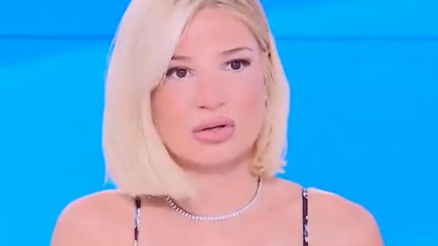Φαίη Σκορδά σε Ανδρέα Μικρούτσικο: &quot;Δημόσια δεν μπορείς να λες κάποια πράγματα&quot;