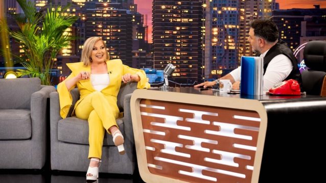 Ντίνα Νικολάου: "Εδώ και 30 χρόνια έχουν φύγει από την Ελλάδα, ζουν εκεί και μεγαλουργούν, γιατί εδώ ασφυκτιούσαν"