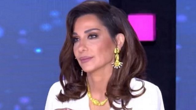 J2US | Τα αποθεωτικά σχόλια της Δέσποινας Βανδή: "Να φύγει, τι κάνει εδώ;"