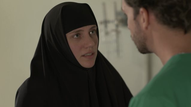 Μαύρο Ρόδο spoiler | Ο Πέτρος ανησυχεί για τη ζωή της Ελισάβετ