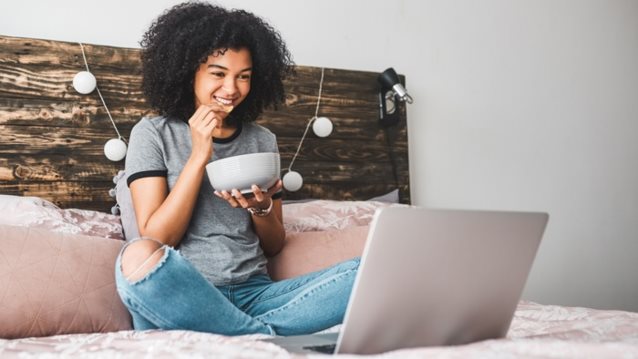 Επιθυμία για αλάτι: Τι σημαίνει αν ο οργανισμός σου επιζητά αλμυρές τροφές;