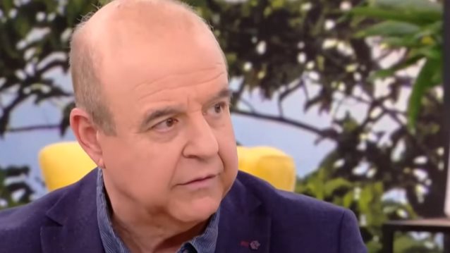 Ο Παύλος Χαϊκάλης δέχεται τις καταγγελίες για σεξουαλική παρενόχληση &amp; ζητά δημόσια &quot;συγγνώμη&quot;