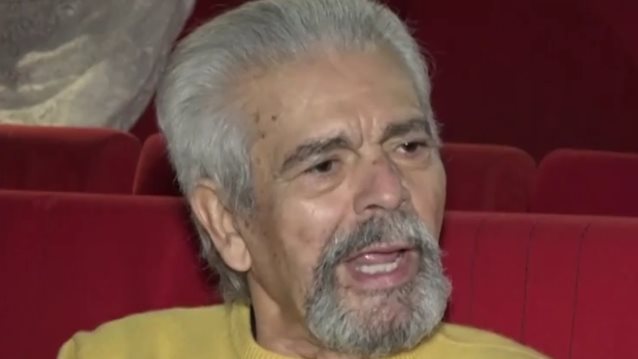 Γιάννης Μόρτζος: &quot;Η φύση είναι μία, αρσενικό και θηλυκό&quot;