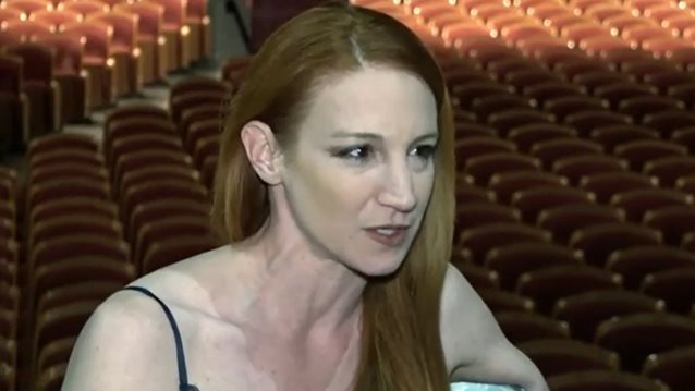 Στεφανία Γουλιώτη: "Την ταμπέλα της πολύ σοβαρής ηθοποιού δεν την έδωσα ποτέ στον εαυτό μου"