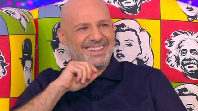 Video Of The Day: Η απολαυστική φάρσα της Ζαρίφη στο «Καλό Μεσημεράκι»