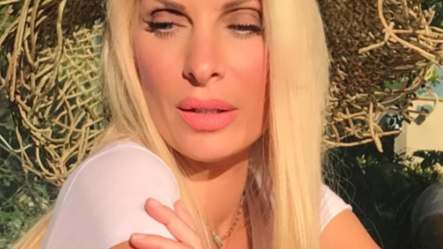 Ελένη Μενεγάκη: Οι χαλαρές στιγμές κατά τη διάρκεια του Σαββατοκύριακου