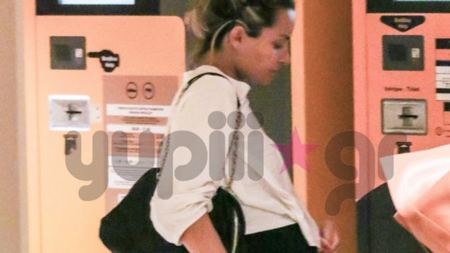 Βασιλική Μιλλούση: Με φουσκωμένη κοιλίτσα σε καθημερινές στιγμές