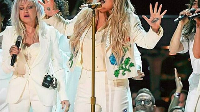 Kesha : H συγκινητική εμφάνιση στα βραβεία Grammy που συζητάει όλος ο πλανήτης!
