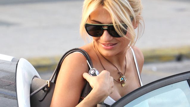 Showbiz Report: Στιγμές από την καθημερινότητα των επωνύμων