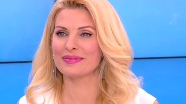Ελένη Μενεγάκη: «Φοβάμαι για το μωρό! Θα τρελαθώ...»