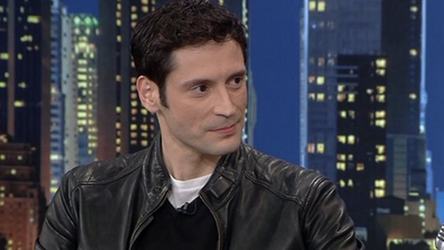 Ο Σπύρος Σταμούλης δίνει το spoiler για τις &quot;Άγριες Μέλισσες&quot; που περιμέναμε όλοι!