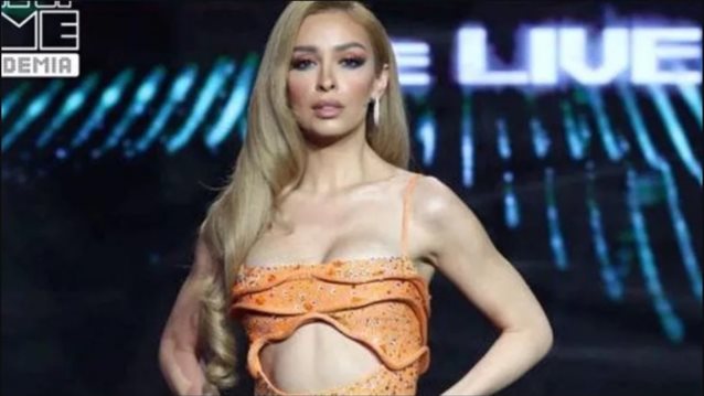 Ελένη Φουρέιρα | Η πολυσυζητημένη εμφάνισή της στο 3ο live του House of Fame