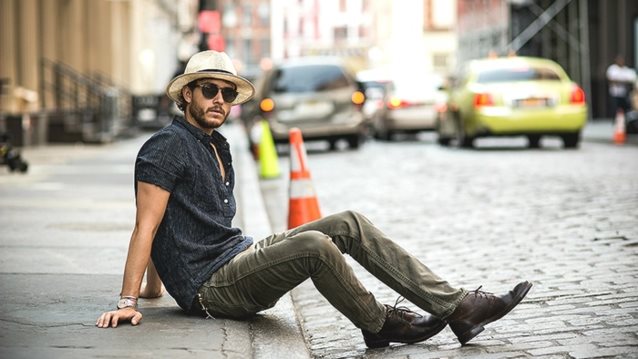 Πώς θα διατηρήσεις άψογο το στυλ σου σε συνθήκες καύσωνα
: Οι βασικές αρχές για να δείχνεις κουλ στους 40°C