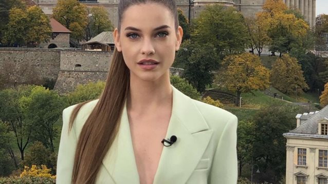 Star Beauty Tips: Τα 5 πιο εύκολα και stylish χτενίσματα του μήνα
