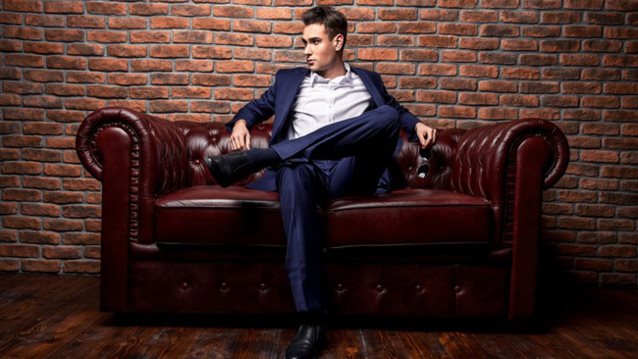 Τα πράγματα που κάθε άντρας πρέπει να έχει στα 30 του
: Τα πρώτα -άντα χρειάζονται προϋποθέσεις!