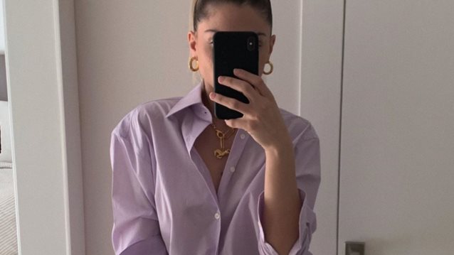 Fashion Tips: 5 κομμάτια που δεν αποχωρίζονται οι Ελληνίδες influencers που αγαπούν το μίνιμαλ στιλ
