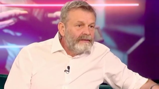 Απόστολος Γκλέτσος: &quot;Δεν υπάρχει &quot;μια χαρά&quot;, όταν παίρνεις 4 – 5 χάπια την ημέρα και πρέπει να σε βλέπει ο γιατρός κάθε έξι μήνες&quot;