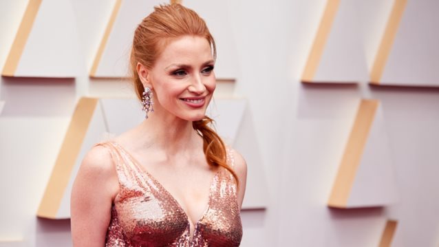 Oscars 2022 | Τα beauty looks που αξίζουν χρυσό αγαλματίδιο