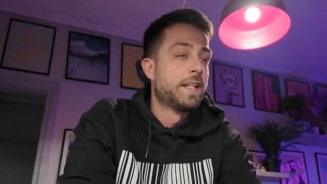 Ξεσπά ο Fipster στο κανάλι του στο YouTube: &quot;Δεν είμαι καλά τον τελευταίο μήνα. Δεν θέλω να εκθέσω κανέναν&quot;