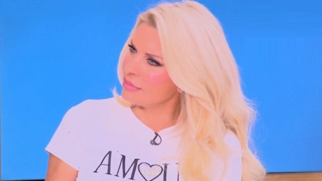 Η σπάνια αιχμή της Ελένης Μενεγάκη on - air