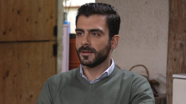 Έλα Στη Θέση Μου
: Νέες εξελίξεις: Ποιος κρύβεται πίσω από την εγγύηση που θα βγάλει τον Αχιλλέα από τη φυλακή;