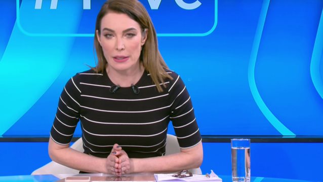 Τατιάνα Στεφανίδου: Πιο ανήθικο να παίρνεις έναν υφιστάμενό σου να ζητάς ρουσφέτι και μετά να βγάζεις την ουρά σου απέξω