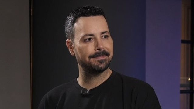 Η απάντηση του Πέτρου Κουσουλού για το αν θα βρεθεί απέναντι από την Αγγελική Νικολούλη