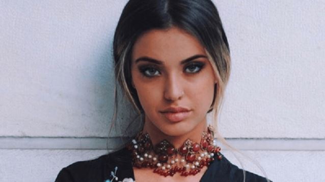 Δανάη Λιβιεράτου | "Ανοίγει" το σπίτι της και εντυπωσιάζει με την υπέροχη φωνή της