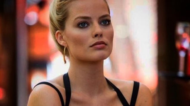 Margot Robbie: Δείτε την απίστευτη μεταμόρφωση της