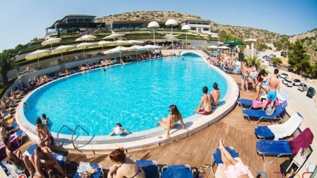 So Hot Right Now: RIBAS RIVIERA: Εκεί που η κάθε στιγμή μετατρέπεται σε μοναδική εμπειρία!