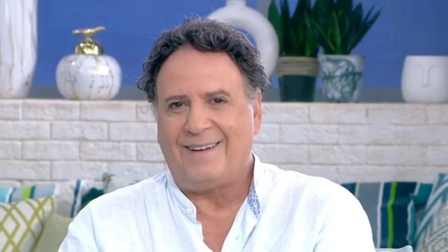 Χάρης Ρώμας: &quot;Θέλω να αισθάνομαι πως συντροφεύομαι&quot;