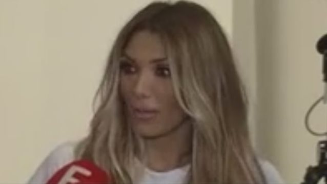 Αγγελική Ηλιάδη: Η ενόχληση μπροστά στις κάμερες: Video