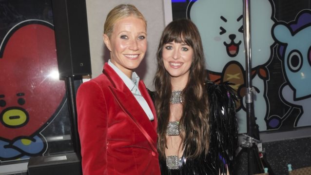 Η Gwyneth Paltrow στηρίζει την Dakota Johnson μετά τον χωρισμό με τον Chris Martin
